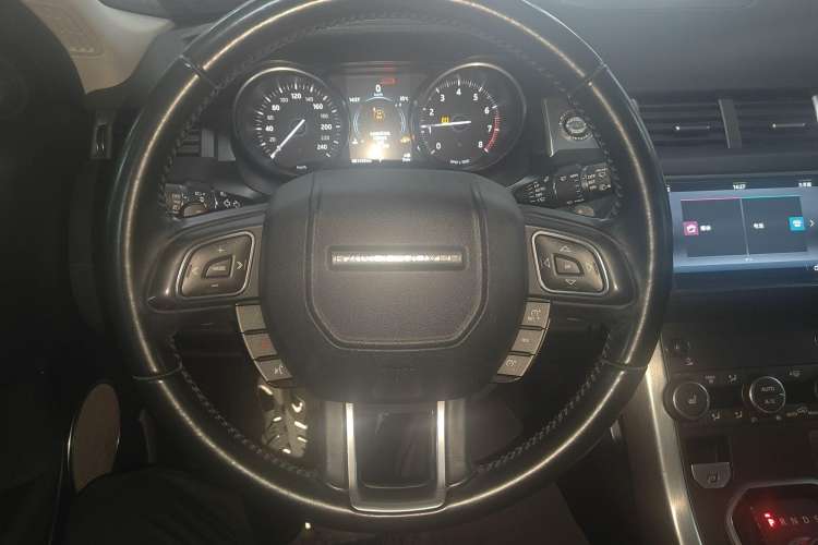 Used Land Rover Range Rover Evoque 2016 2.0T PURE Style Edition