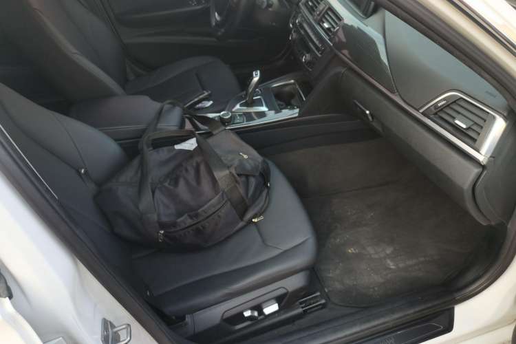 Used BMW 3 Series 2017 320Li Fashion Model
