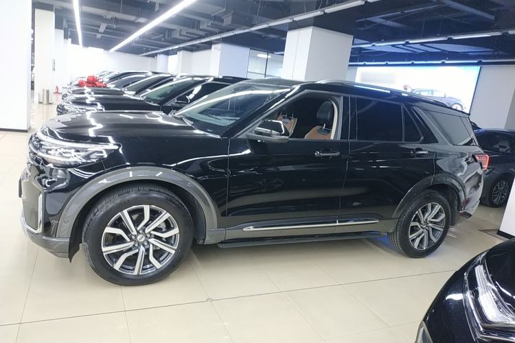 Used Ford Explorer 2023 EcoBoost 285 Four-Wheel Drive Titanium Edition 6 Seats
