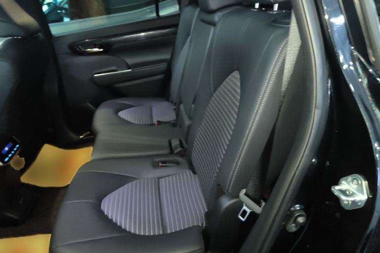 Used Toyota Crown Land Cruiser 2021 2.5L HEV Four-Wheel Drive Premium Edition
