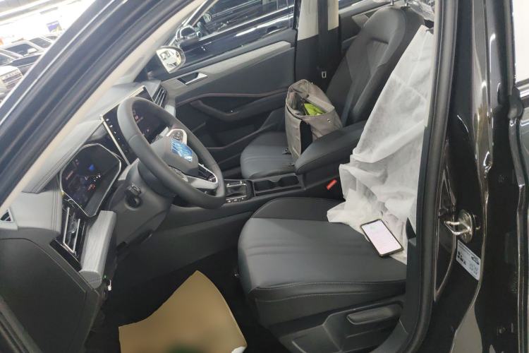 Used Volkswagen Sagitar 
