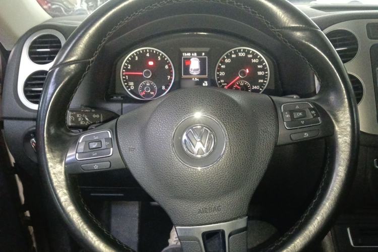 Used Volkswagen Tiguan 2015 1.8TSI Automatic Two-Wheel Drive Luxury Model