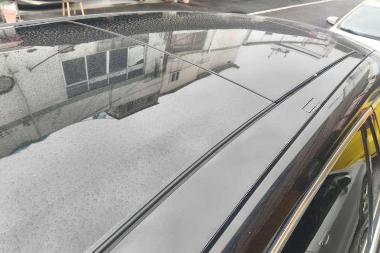 Used Mercedes-Benz R-Class 2017 R 320 4MATIC Business Edition Prestige Model