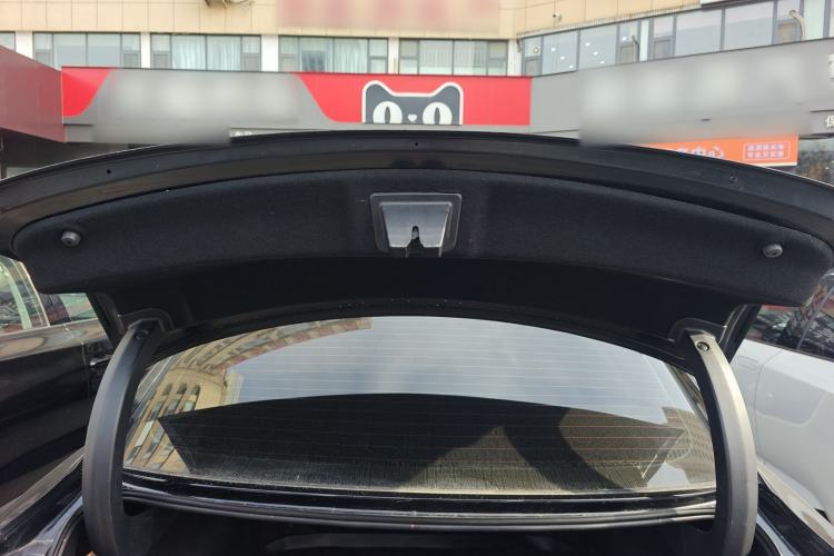 Used Hongqi E-QM5 2024 610 km PLUS
