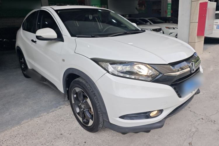 Used Honda Vezel 2017 1.8L CVT Front-Wheel Drive Pioneer Edition