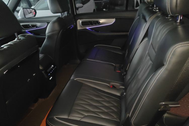 Used GAC Trumpchi GS8 2022 Dual-Engine Series 2.0TM Two-Wheel Drive Prestige Edition (7 Seats)
