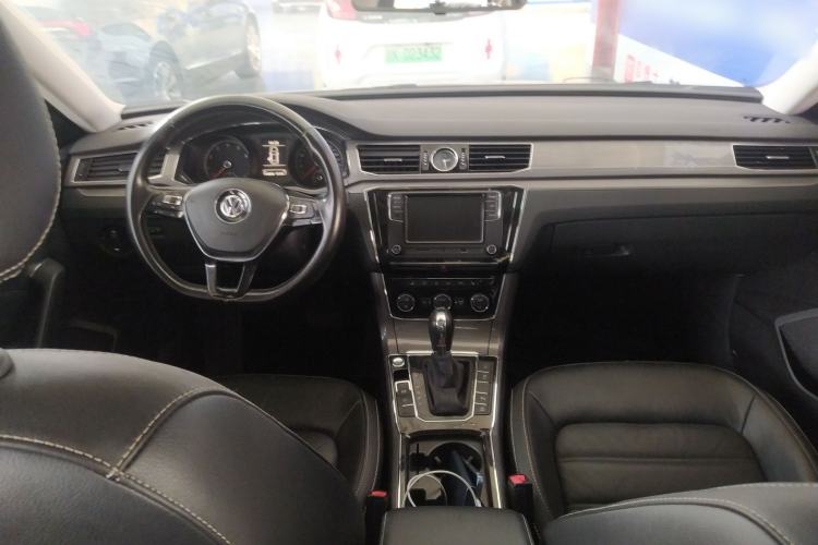 Used Volkswagen Passat 2017 330TSI DSG Luxury Edition