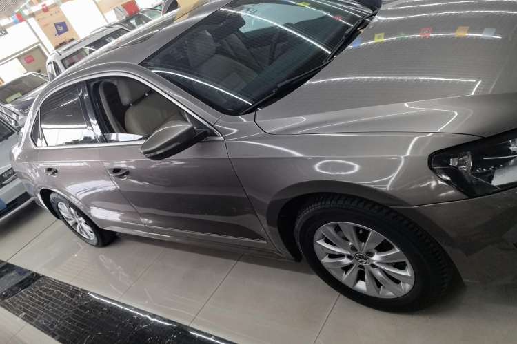 Used Volkswagen Passat 2014 1.8TSI DSG Prestige Edition
