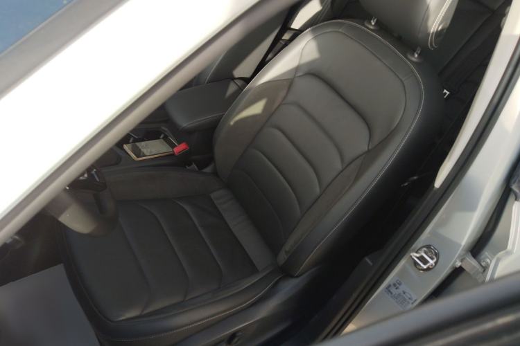 Used Volkswagen Tiguan L 2019 330TSI Automatic Two-Wheel Drive Panoramic Comfort Edition China V Standard
