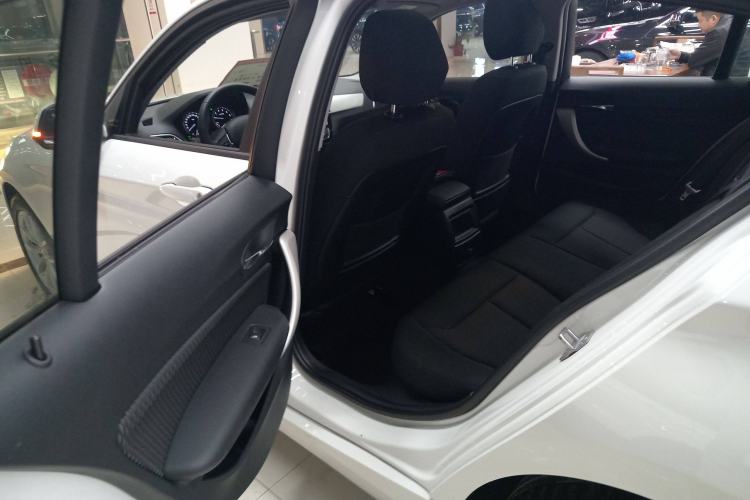 Used BMW 1 Series 2018 118i Leading Model
