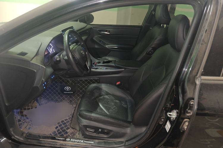 Used Toyota Avalon 2019 2.0L Luxury Edition China VI Standard
