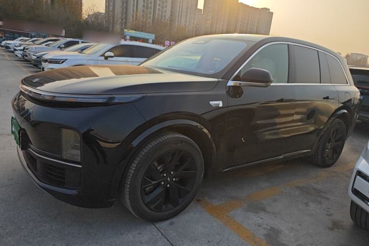 Used Li Auto L8 2023 Pro Model
