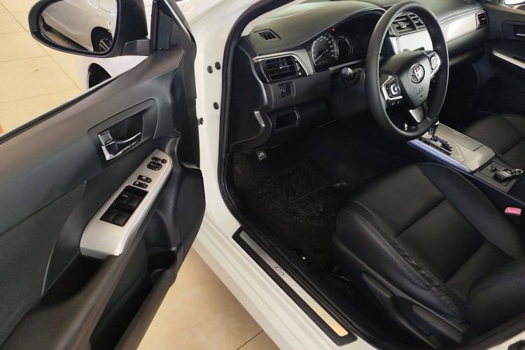 Used Toyota Camry 2012 Junrui 2.0S Radiant Edition
