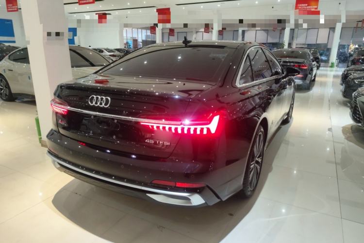 Used Audi A6L 2025 45 TFSI Prestige Dynamic Edition + Ventilated Comfort Package
