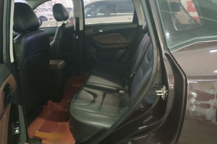 Used  Q35 2016 1.5L Manual Smart Edition