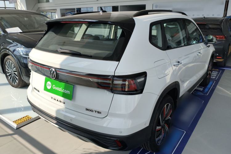 Used Volkswagen Tharu 2024 300TSI Two-Wheel-Drive Moon Luxury Edition
