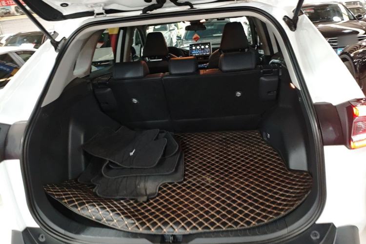 Used Toyota Wildlander 2022 Dual-Motor 2.5L E-CVT 4x4 Luxury PLUS Edition
