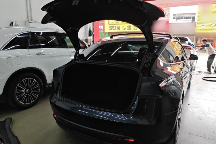 Used Tesla Model 3 2023 Long-Range All-Wheel-Drive Version
