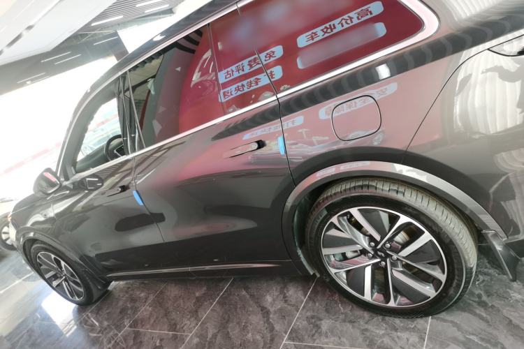 Used Li Auto L9 2022 Max model