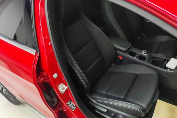 Used Mercedes-Benz GLA 2016 GLA 200 Fashion Model