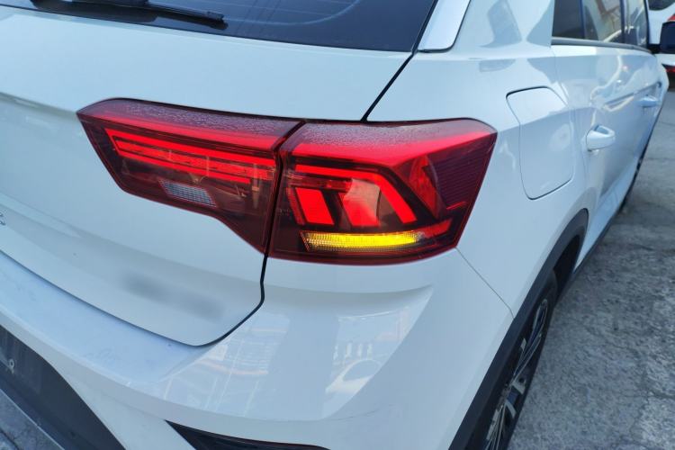 Used Volkswagen T-ROC 2021 Revised Version 280TSI DSG Two-Wheel Drive Comfort & Smart Connectivity Edition
