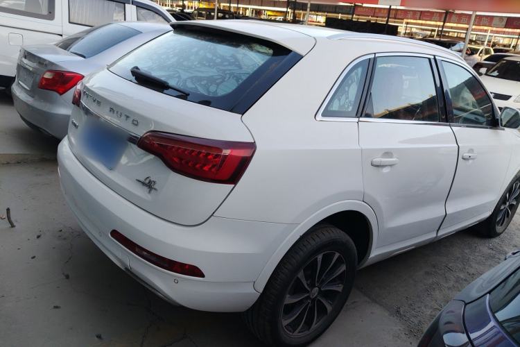 Used Zotye SR7 2016 1.5T Manual Cube Heart Edition China IV Standard
