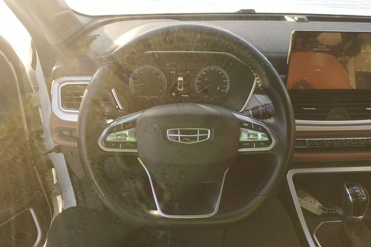 Used Geely Auto Vision X6 2020 1.4T CVT Luxury Edition
