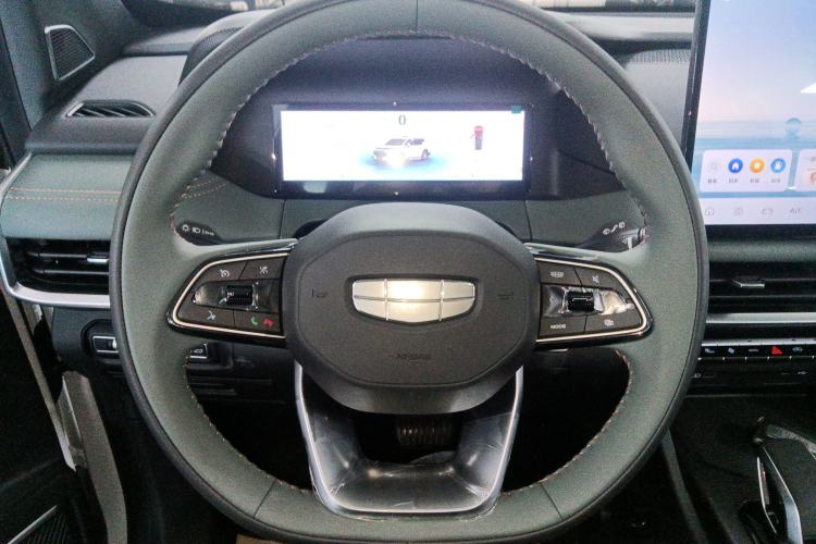 Used Geely Auto Haoyue L 2024 2.0T DCT Prestige Version
