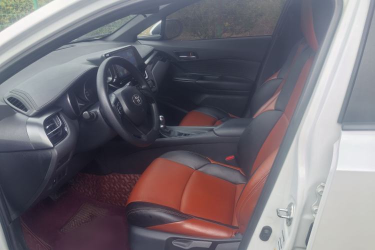 Used Toyota C-HR 2018 2.0L Elite Edition China V standard