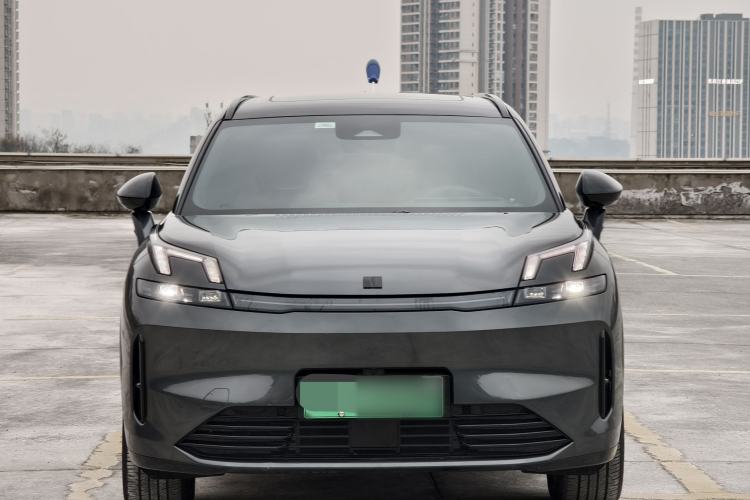 Used Lynk & Co 08 EM-P 2023 245km Ultra-Long Range Halo
