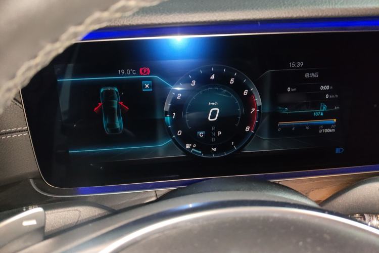 Used Mercedes-Benz E-Class 2018 Facelift E 200 L Sport Edition