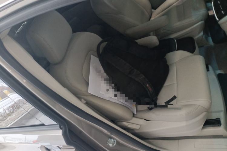 Used Buick GL8 2023 ES Lu Zun Comfort Model
