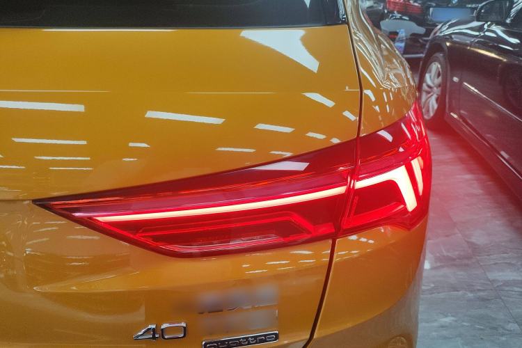 Used Audi Q3 2020 40 TFSI Fashion Dynamic Model
