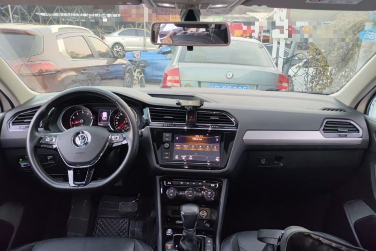 Used Volkswagen Tiguan L 2019 330TSI Automatic Two-Wheel Drive Panoramic Comfort Edition China VI Standard