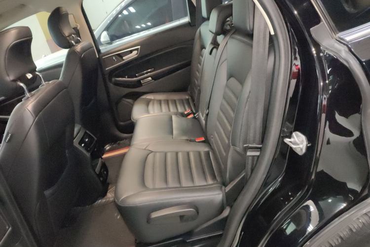 Used Ford Edge 2020 EcoBoost 245 Two-Wheel-Drive Platinum Edition 5 Seats