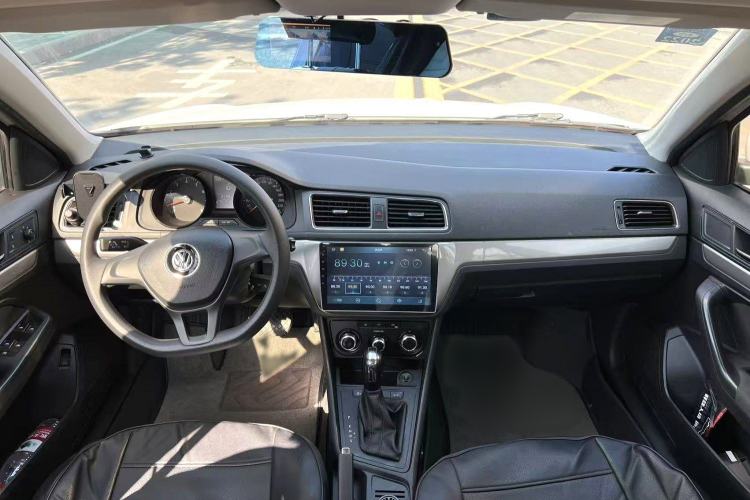 Used Volkswagen Lavida 2017 1.6L Automatic Fashion Edition
