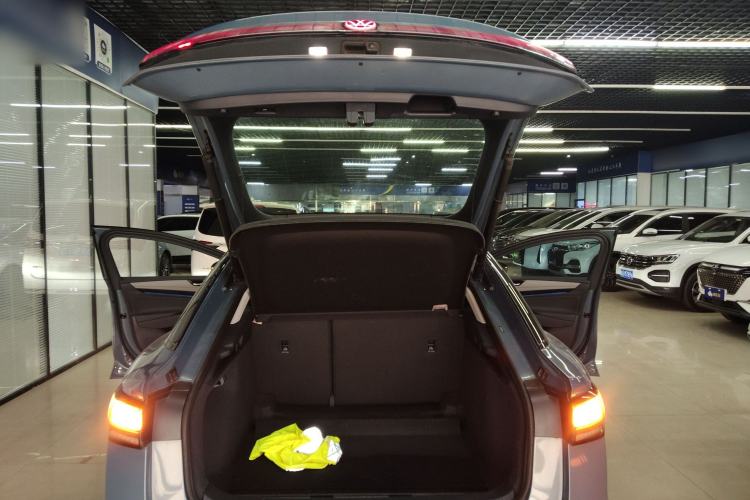 Used Volkswagen ID.7 VIZZION 2024 AIR model
