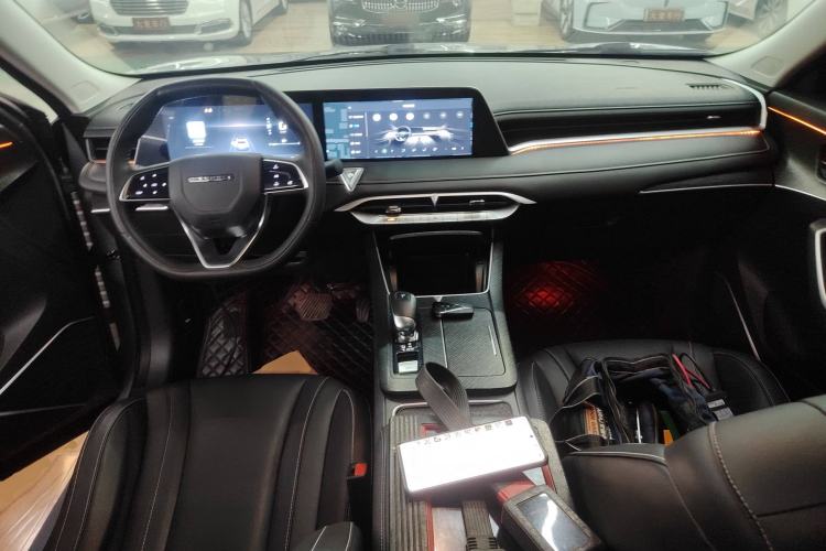 Used Venucia V 2023 260T Idol Edition Pro
