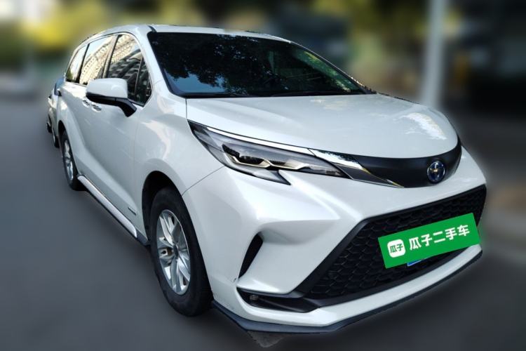 Used Toyota Granvia 2023 2.5L Hybrid Comfort Edition