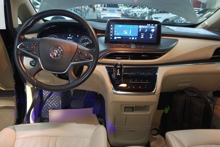 Used Buick GL8 2023 Land Executive Class 652T Luxury Model
