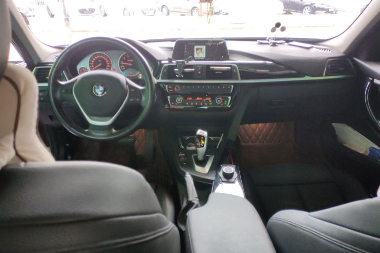 Used BMW 3 Series 2018 320Li Fashion Model
