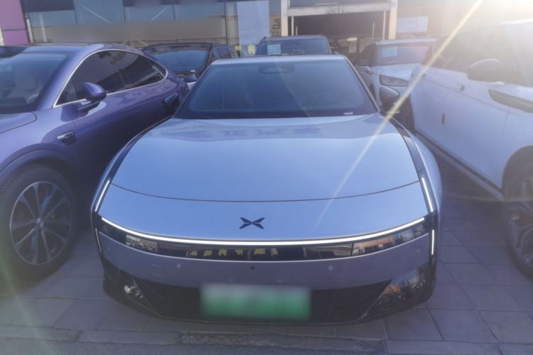 Used XPeng P7 
