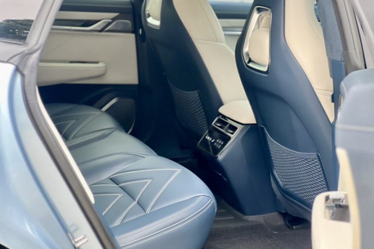 Used Zeekr 001 2021 Ultra-Long Range Dual-Motor YOU Version
