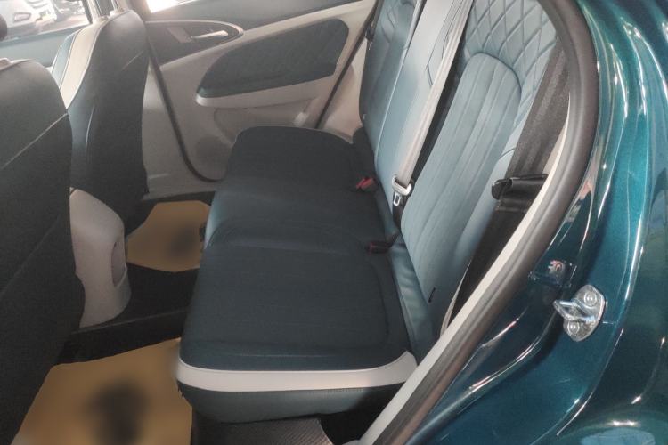 Used ORA Good Cat 2023 401 km Standard Range Luxury Version Lithium Iron Phosphate
