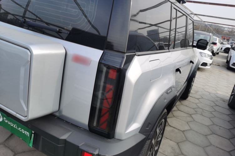 Used  03 2024 472km Four-Wheel Drive Long-Range Version
