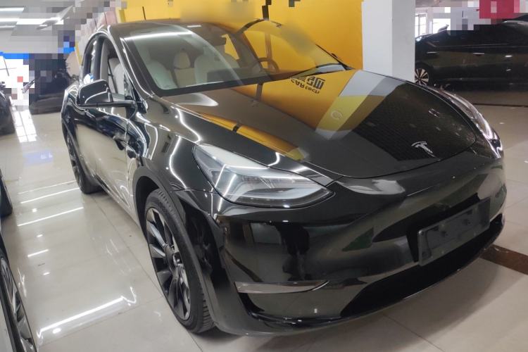 Used Tesla Model Y 2024 Long-Range All-Wheel-Drive Version
