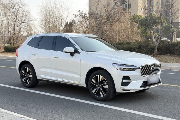 Used Volvo XC60 2026 B5 4x4 Smart Luxury Edition
