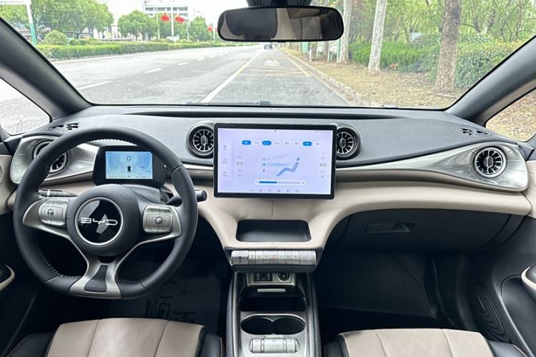 Used BYD Dolphin 2023 420 km Fashion Edition
