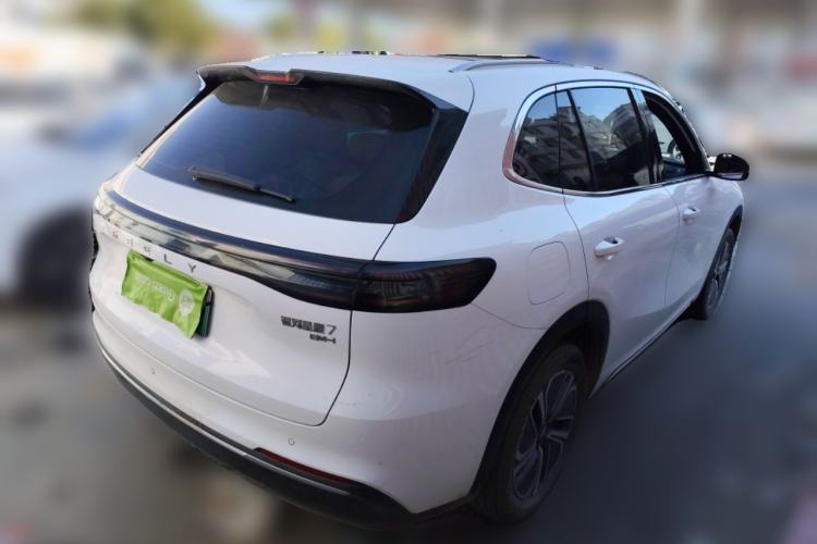 Used  Galaxy Xingjian 7 EM-i 2025 120km Launch+ Version
