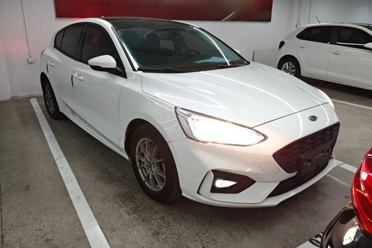 Used Ford Focus 2020 Hatchback EcoBoost 180 Automatic Trend Edition
